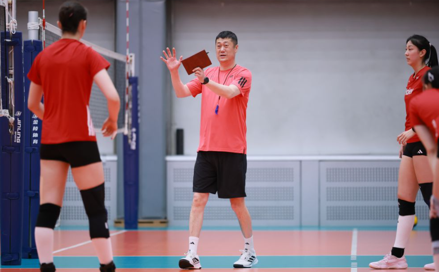 加入九游娱乐app大厅，与朋友一起畅玩游戏